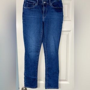 Levi's Classic Mid Rise Skinny Denim Jeans